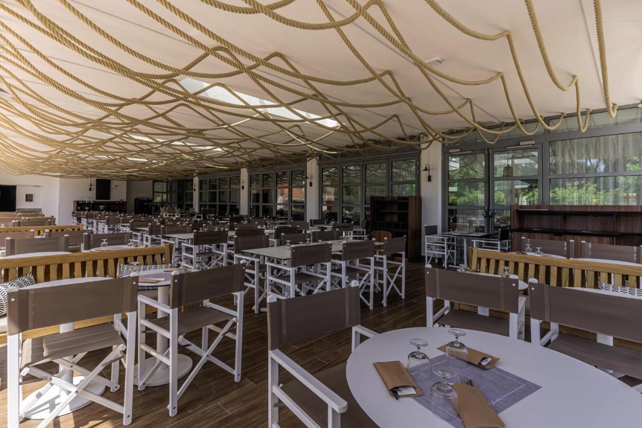 Belambra Clubs Presqu'Ile De Giens - Riviera Beach Club Йер Экстерьер фото